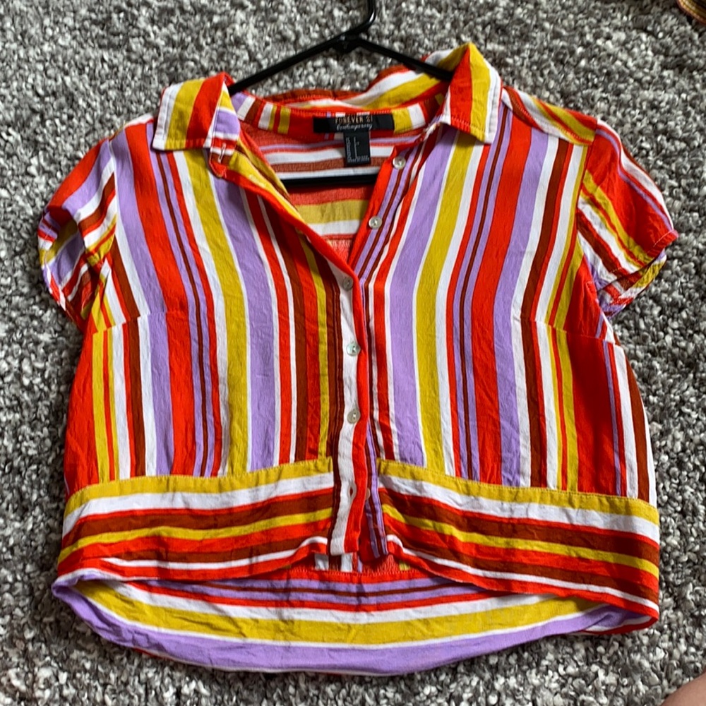 SOLD ON CURTSY :) forever 21 top